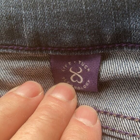 NYDJ denim lightweight dark wash straight leg jeans and capris size 6 - Picture 7 of 16